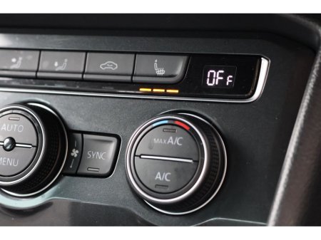 2017 Volkswagen Tiguan - thumbnail 15