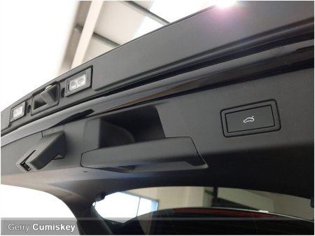 2025 Volkswagen ID.4 - thumbnail 11