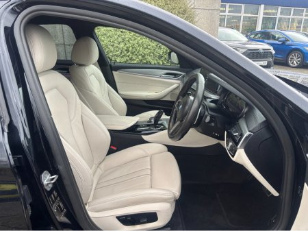 2018 BMW 5 Series 520D AUTOMATIC M-SPORT 2.0 DIESEL €25,950 thumbnail