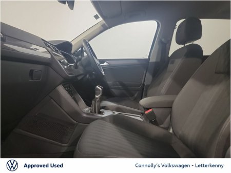 2024 Volkswagen Tiguan 2.0TDI *7 SEATER* M6F 150HP €40,950