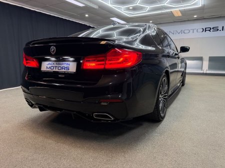 2017 BMW 5 Series - thumbnail 12