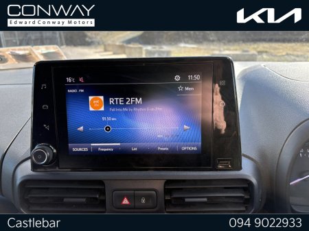 2022 Toyota Proace - thumbnail 3