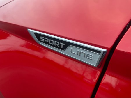 2023 Skoda Karoq SPORT 2.0 TDI 115HP DSG 5 5DR AUTO €33,995 thumbnail