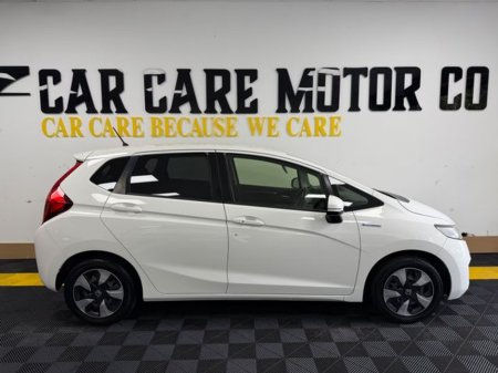 2015 Honda Fit - thumbnail 3