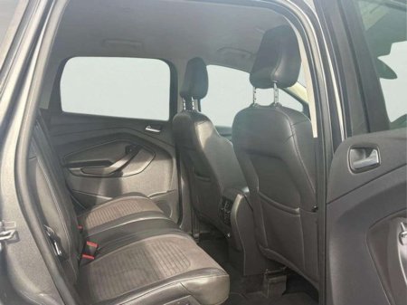 2017 Ford Kuga - thumbnail 6