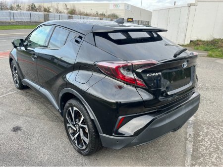 2016 Toyota C-HR - thumbnail 5