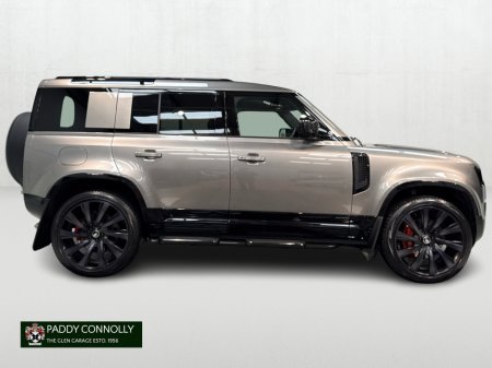 2024 Land Rover Defender *N1 Commercial 3 Seat*  5.0 P425 V8 €139,750
