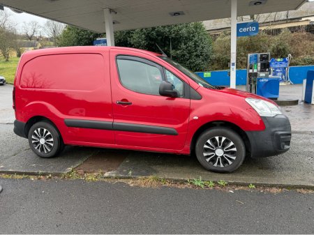 2018 Peugeot Partner PROFESSIONAL 1.6 BLUE HDI 100 NEW TEST €8,950 thumbnail