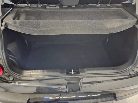 2024 Suzuki Swift - thumbnail 8