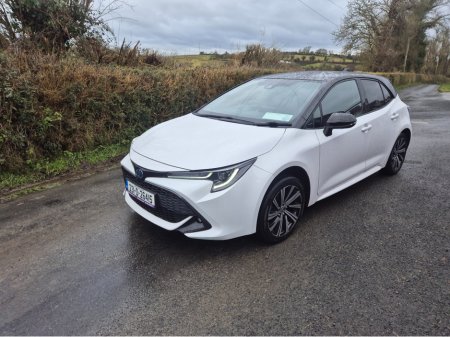 2023 Toyota Corolla LUNA SPORT HB 4DR AUTO €25,950