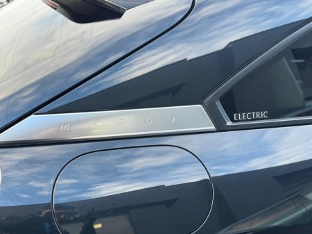 2021 Mazda MX-30 - thumbnail 9