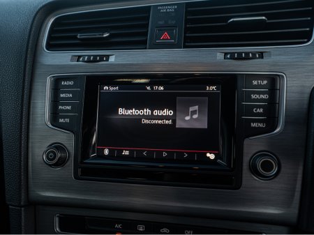 2015 Volkswagen Golf 152 VW Golf 1.6tdi/New NCT/1yr warranty €10,888 thumbnail