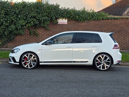 2016 Volkswagen Golf GTI CLUBSPORT 2.0TSI DSG 5DR 265HP €30,995 thumbnail