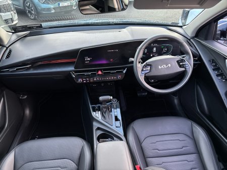 2025 Kia Niro HEV SEM €36,950 thumbnail