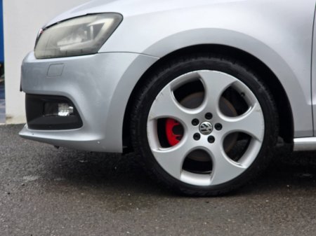 2012 Volkswagen Polo - thumbnail 12