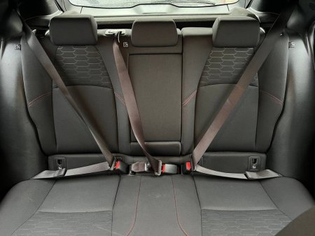 2018 Toyota Corolla - thumbnail 12