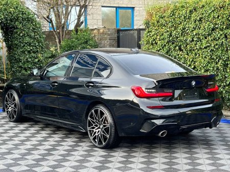 2020 BMW 3 Series 330e M-SPORT COMPETITION 2.0 * BIG SPEC * // NEW 20" M3 ALLOYS // 360 PARKING AID // ATTENTIVENESS ASSIST €29,900 thumbnail