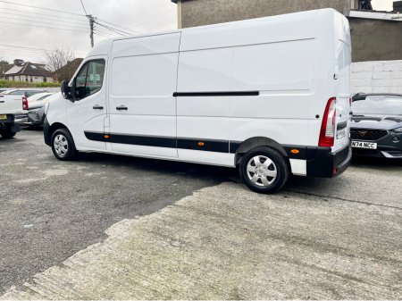 2023 Renault Master LM35 BUSINESS+ 2.3 BLUE DCI 135PS LWB €20,000 thumbnail