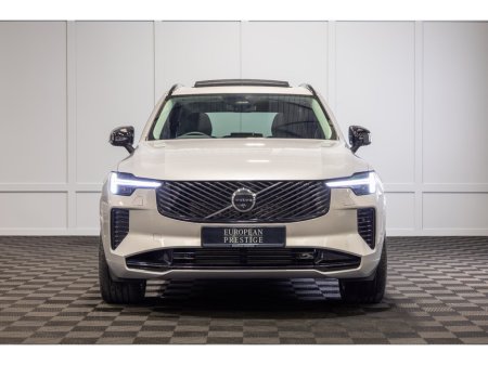 2025 Volvo XC90 - thumbnail 2