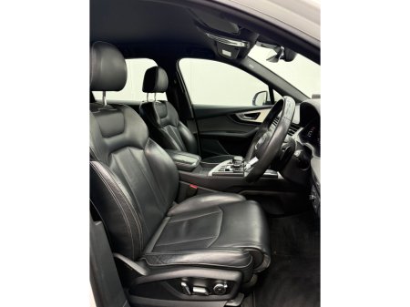 2018 Audi Q7 - thumbnail 9