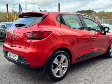 2014 Renault Clio - thumbnail 15