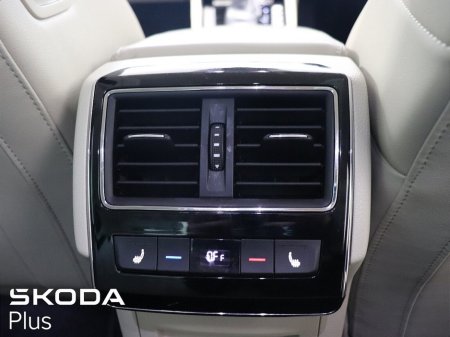 2023 Skoda Superb - thumbnail 25