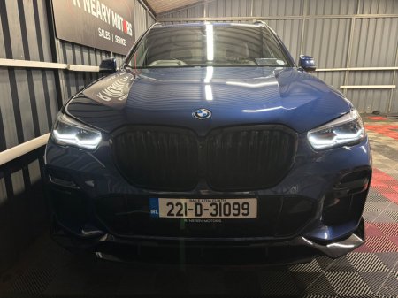 2022 BMW X5 xDrive45e xLine €57,950 thumbnail