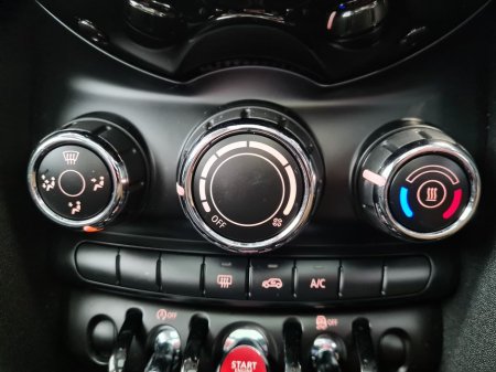 2019 MINI Cooper - thumbnail 16