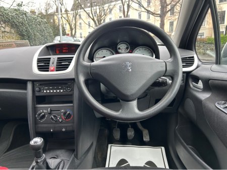 2007 Peugeot 207 - thumbnail 15