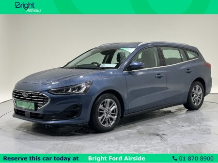 2023 Ford Focus - thumbnail 3