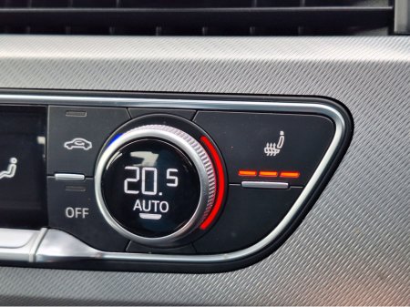 2020 Audi A4 2.0 TDI TECHNIK 35 163PS  SE AUTO *High Spec/Heated Seats/Reverse Camera/Front & Rear Sensors* thumbnail