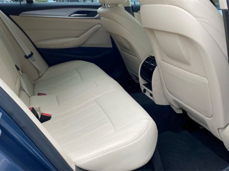 2024 BMW 5 Series - thumbnail 11