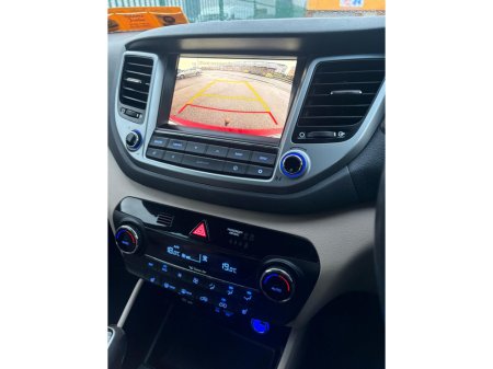 2017 Hyundai Tucson 1.7 EXECUTIVE 5DR €12,950 thumbnail