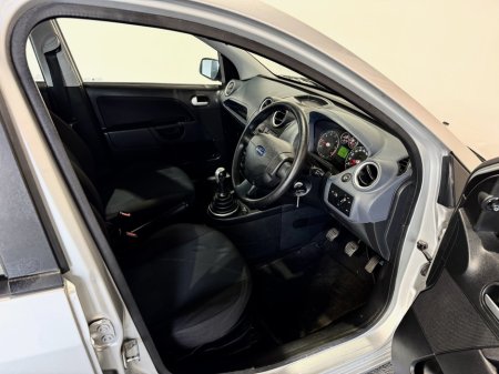 2007 Ford Fiesta - thumbnail 8