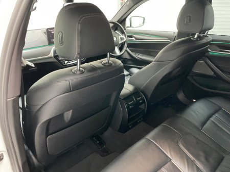 2021 BMW 5 Series - thumbnail 15