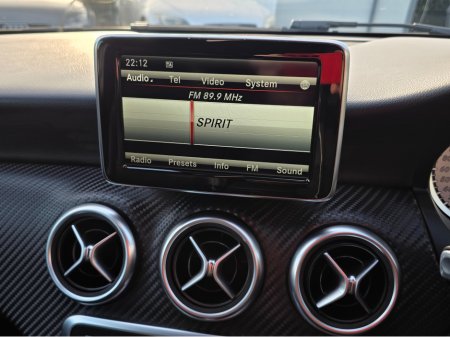 2014 Mercedes-Benz A Class A180 AMG INTERIOR HALF LEATHER SEATS / HI SPEC / SYSTEM LOW ROAD TAX BAND / SIMI DEALER thumbnail