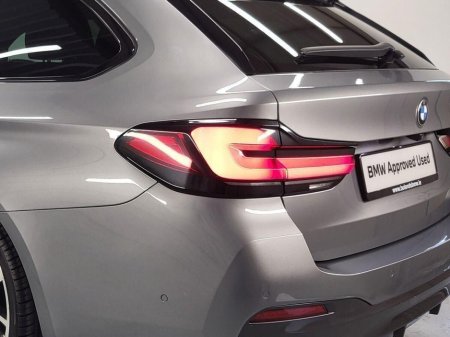 2023 BMW 5 Series - thumbnail 21