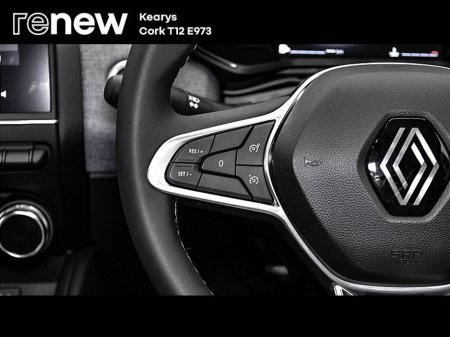 2025 Renault Clio - thumbnail 17