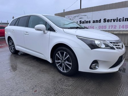 2015 Toyota Avensis 2.0 D-4D ICON ESTATE 5DR OVERMOUNT 126BHP €10,800