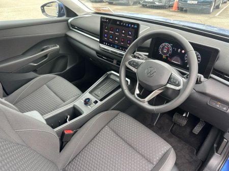 2026 Volkswagen T-Roc - thumbnail 6