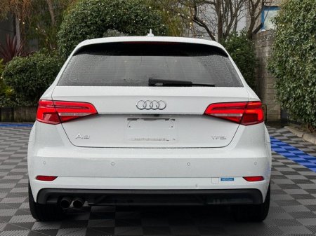 2018 Audi A3 S-LINE PACK 1.4 TFSI // FULL SERVICE HISTORY // NEW 19" S-LINE ALLOYS // DIGITAL CLUSTER €18,950 thumbnail