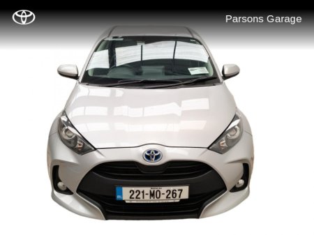 2022 Toyota Yaris 1.5 HYBRID LUNA SPEC €21,995