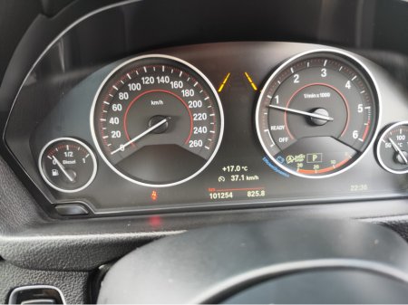 2017 BMW 3 Series - thumbnail 22