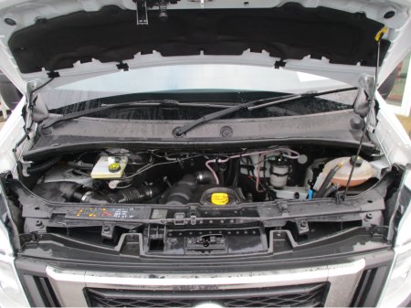 2021 Nissan NV400 - thumbnail 25