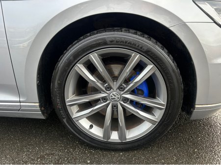 2018 Volkswagen Passat - thumbnail 40