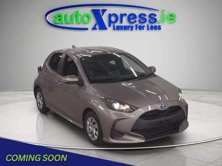 2021 Toyota Yaris - thumbnail 1