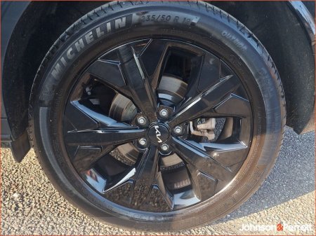 2024 Kia Sportage Anniversary Edition Plug-in Hybrid €42,900 thumbnail