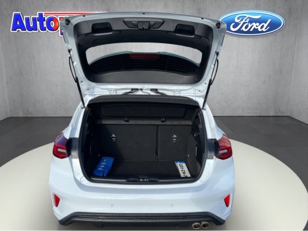 2023 Ford Focus - thumbnail 14