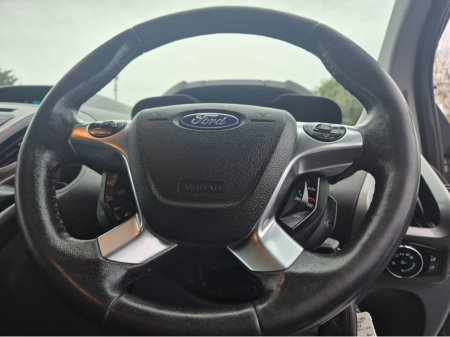 2015 Ford Transit Custom - thumbnail 5