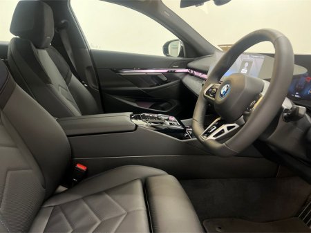 2026 BMW 5 Series 530e M Sport- IMMEDIATE DELIVERY thumbnail